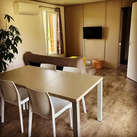 3 En Bois Dans Les Landes N37 롯지 Tosse